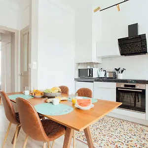 Sandy - 2 Bedrooms Biarritz