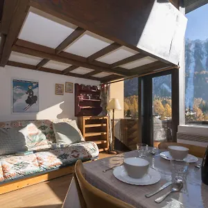 https://rsidence-grand-roc-campanules-415.hotels-rhonealpes.com